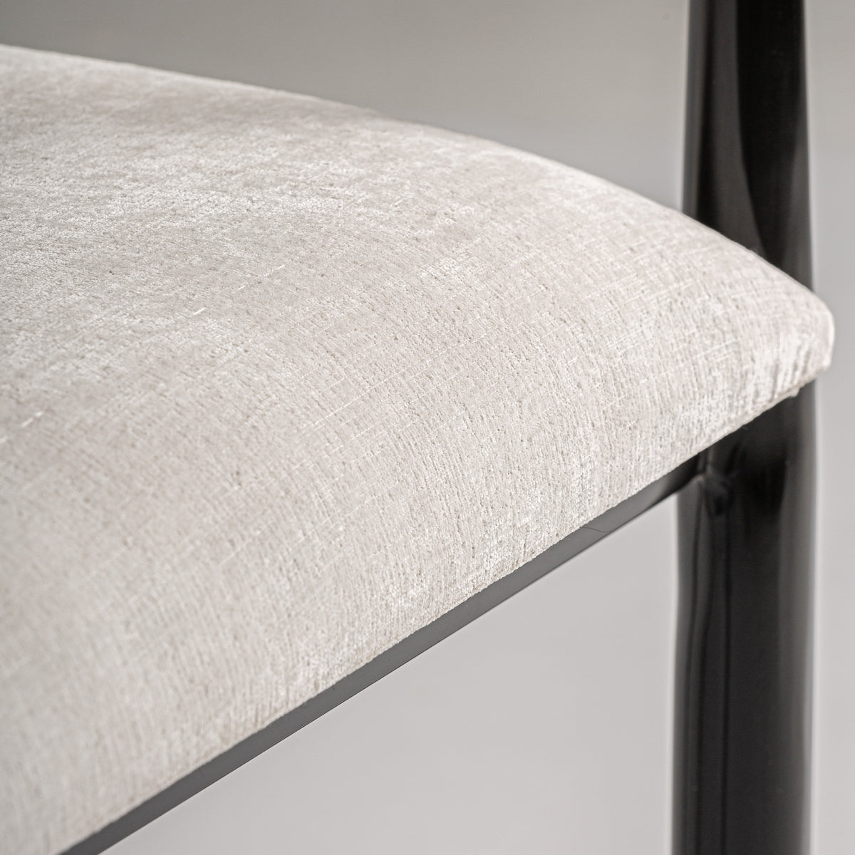 Chaise de salle à manger en tissu blanc cassé | Vical Laggan
