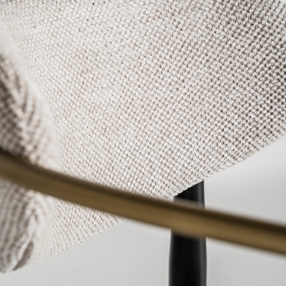 Chaise de salle à manger en tissu blanc cassé | Vical Crossac