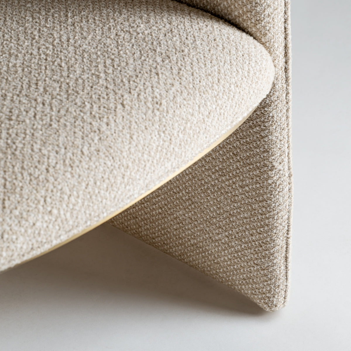 Chaise de salle à manger en tissu beige | Vical Mayun