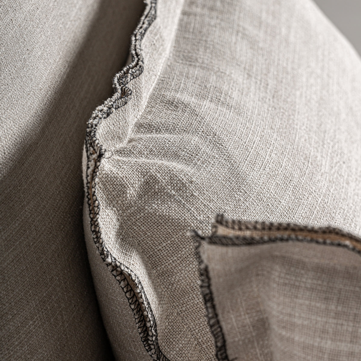 Canapé 3 places en tissu beige | Bief Vical