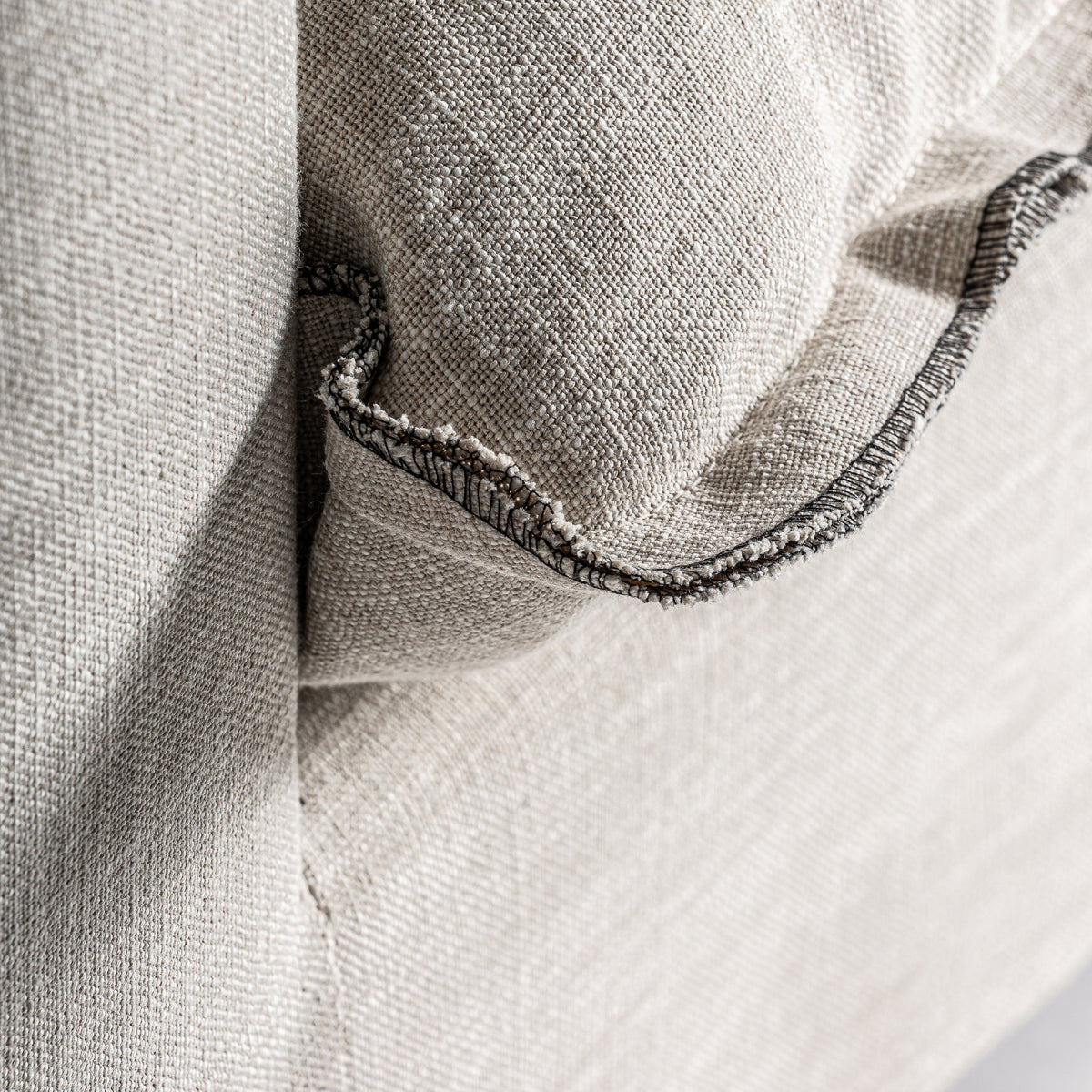 Canapé 4 places en tissu beige | Bief Vical