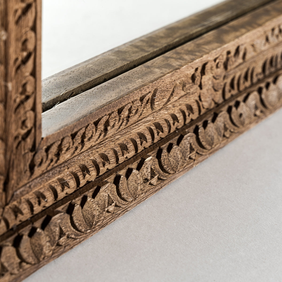 Miroir en bois de manguier sculpté | Vical Cotard