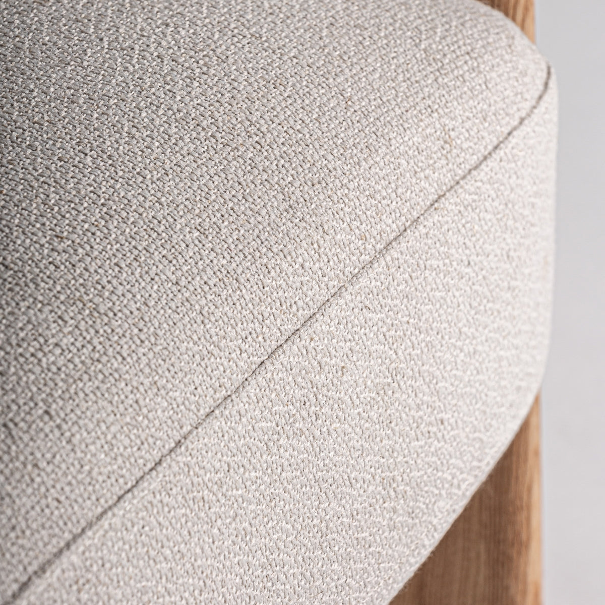 Fauteuil en tissu beige | Vical Nara