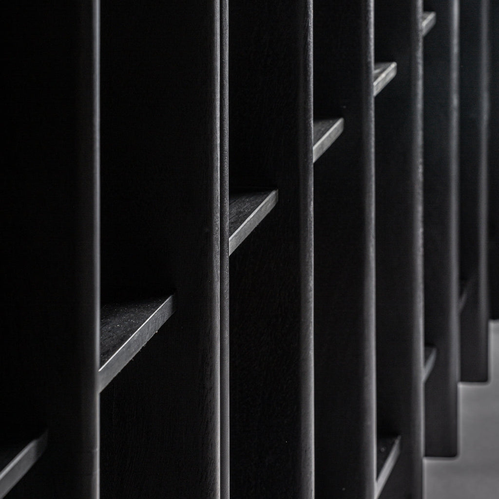 Bibliothèque en manguier et marbre noir | Vical Nara S