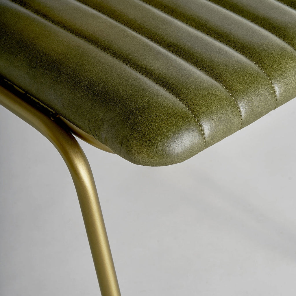 Chaise de salle à manger en cuir vert | Vical Almstock