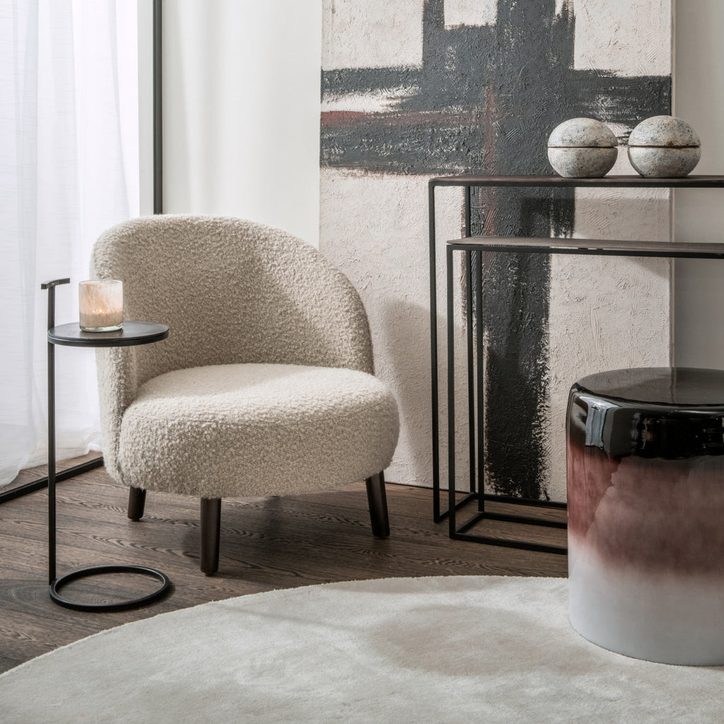 Fauteuil en tissu beige | Dôme Déco Bayron