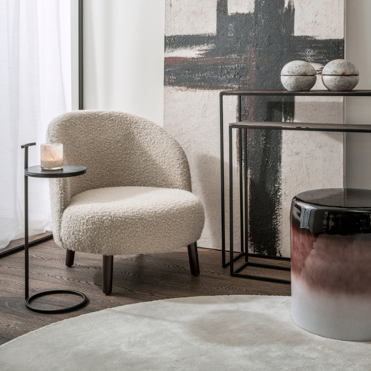 Fauteuil en tissu beige | Dôme Déco Bayron