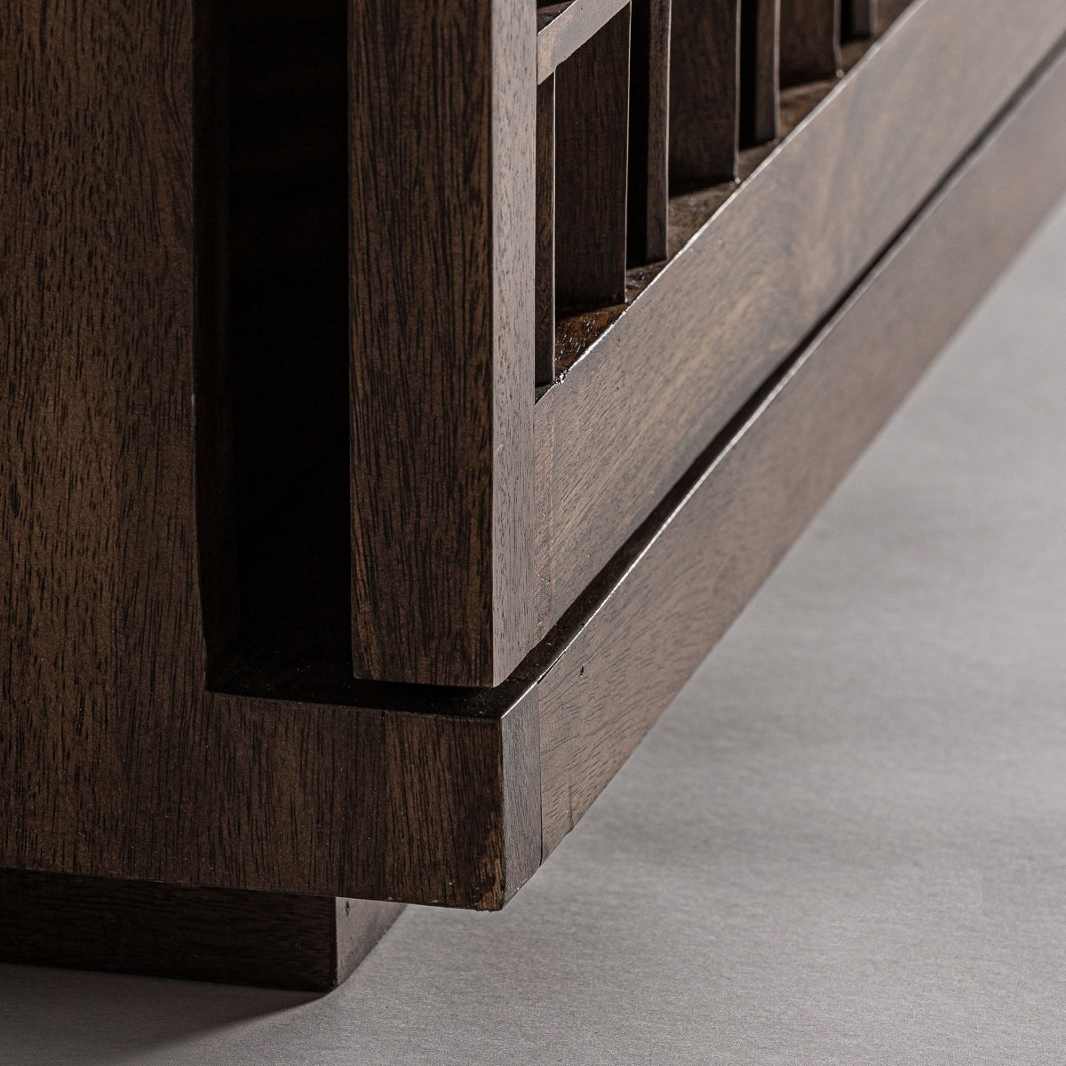 Buffet en bois de manguier marron | Vical Kladno