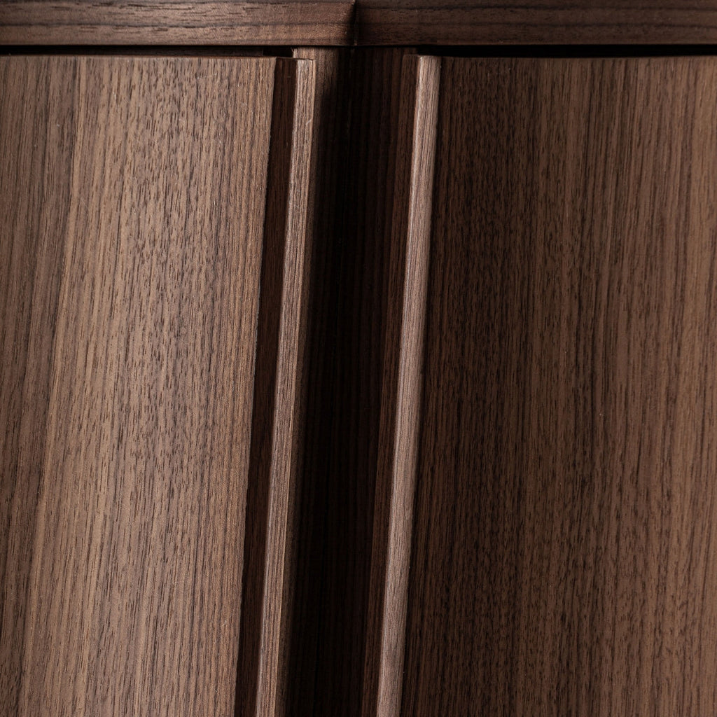 Buffet en bois de noyer marron | Vical Gifhorn