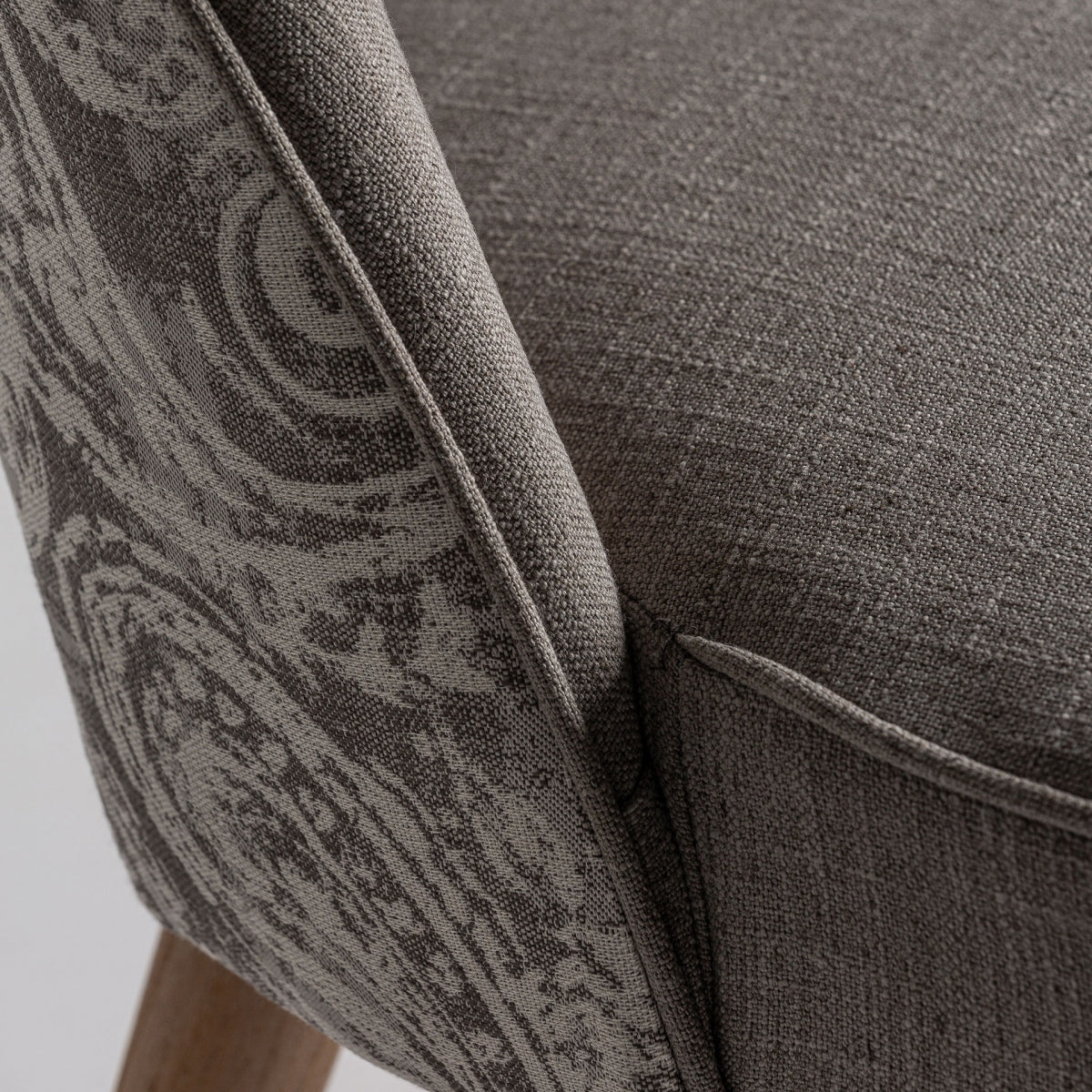 Chaise de salle à manger en tissu gris | Calce Vical
