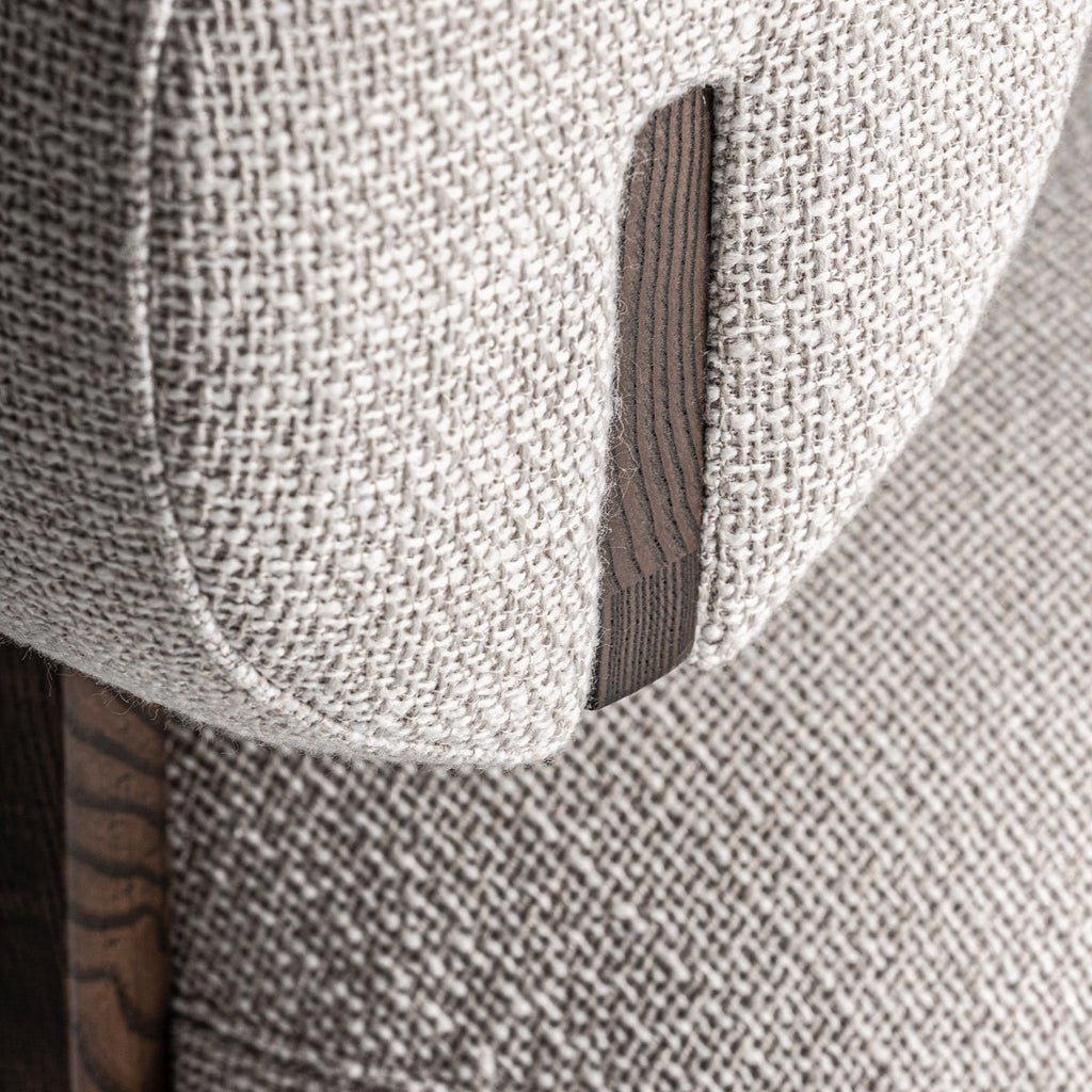 Fauteuil blanc cassé et bois de frêne | VICAL Tielt