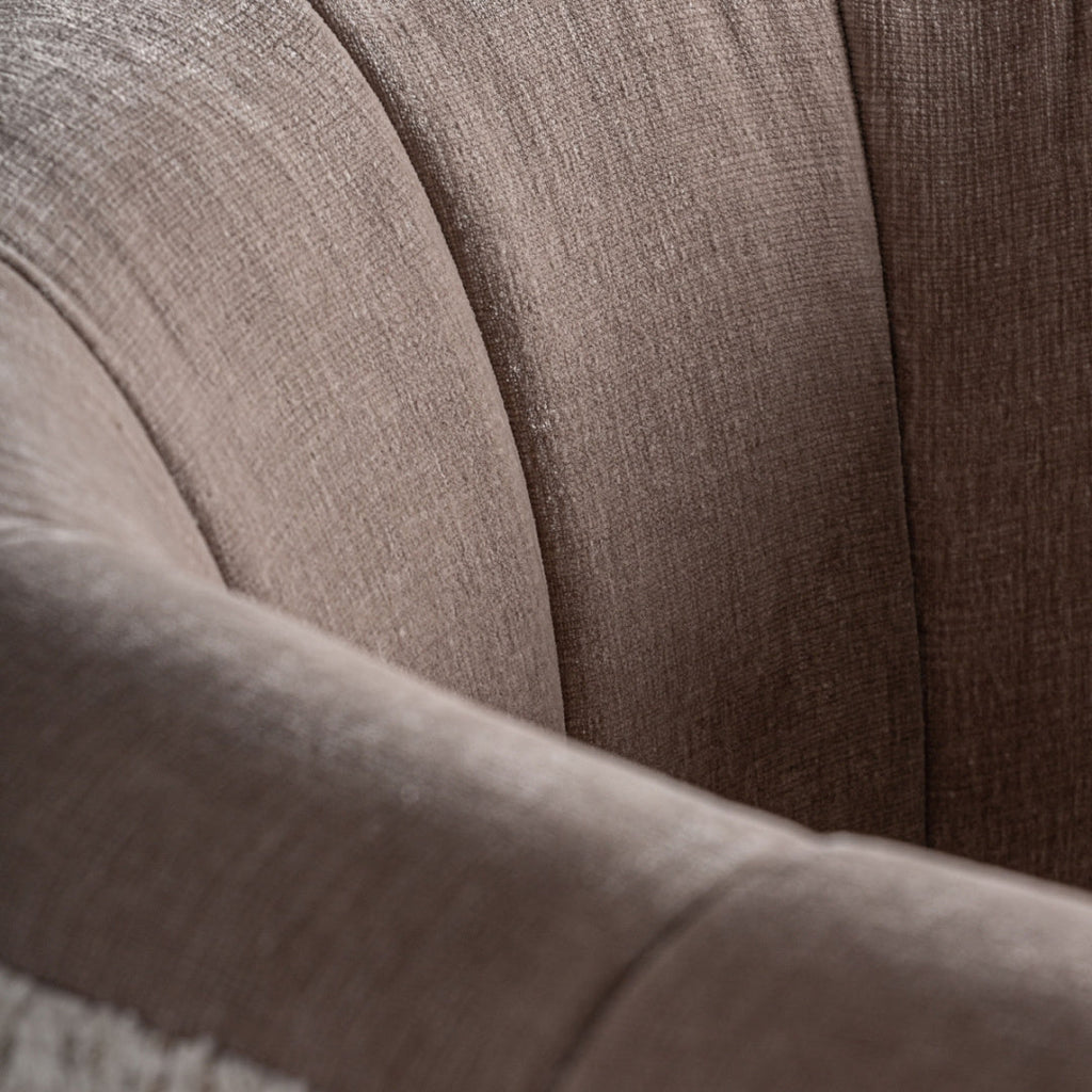 Fauteuil bouclé crème et pin noir | Vical Erbach