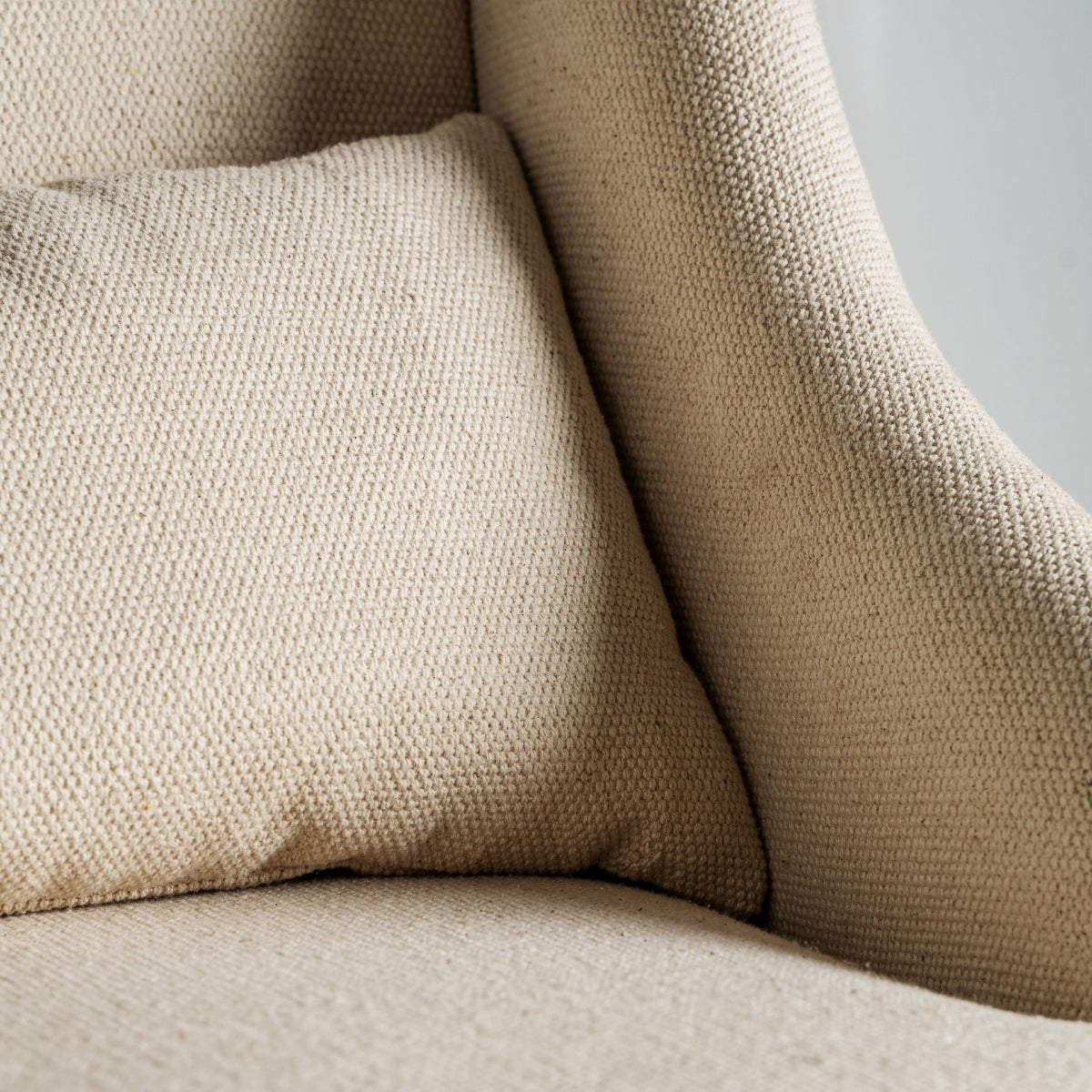 Fauteuil d'appoint en manguier et tissu beige | Vical Objat
