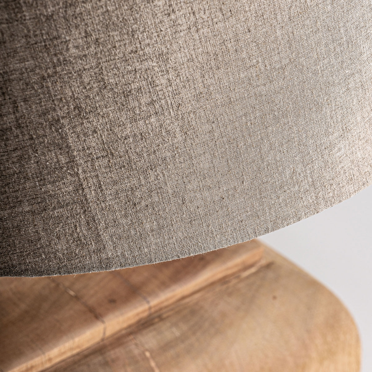 Lampe de table en manguier marron | Sculpture Vicale