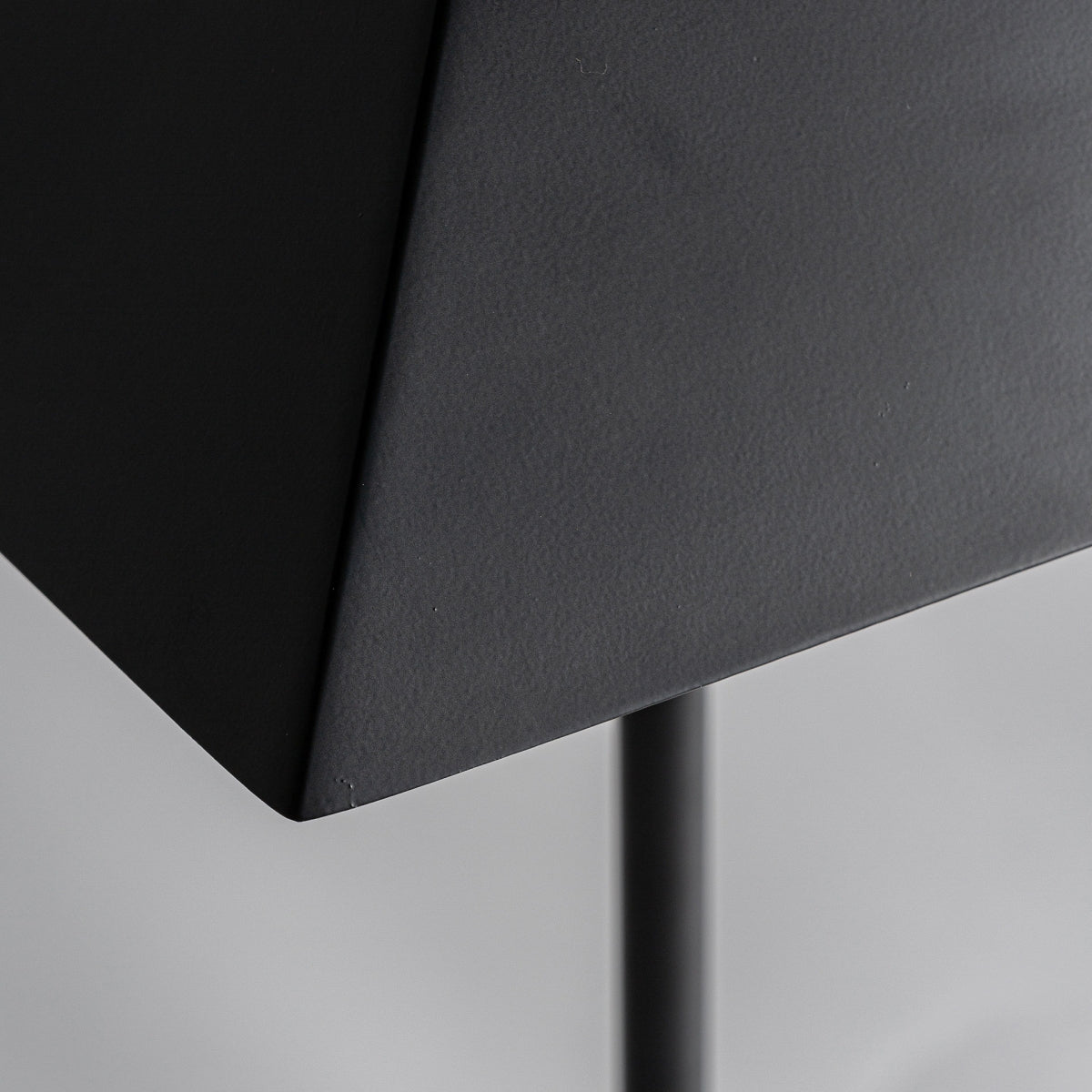 Lampe de table en marbre marron | Patio Vical