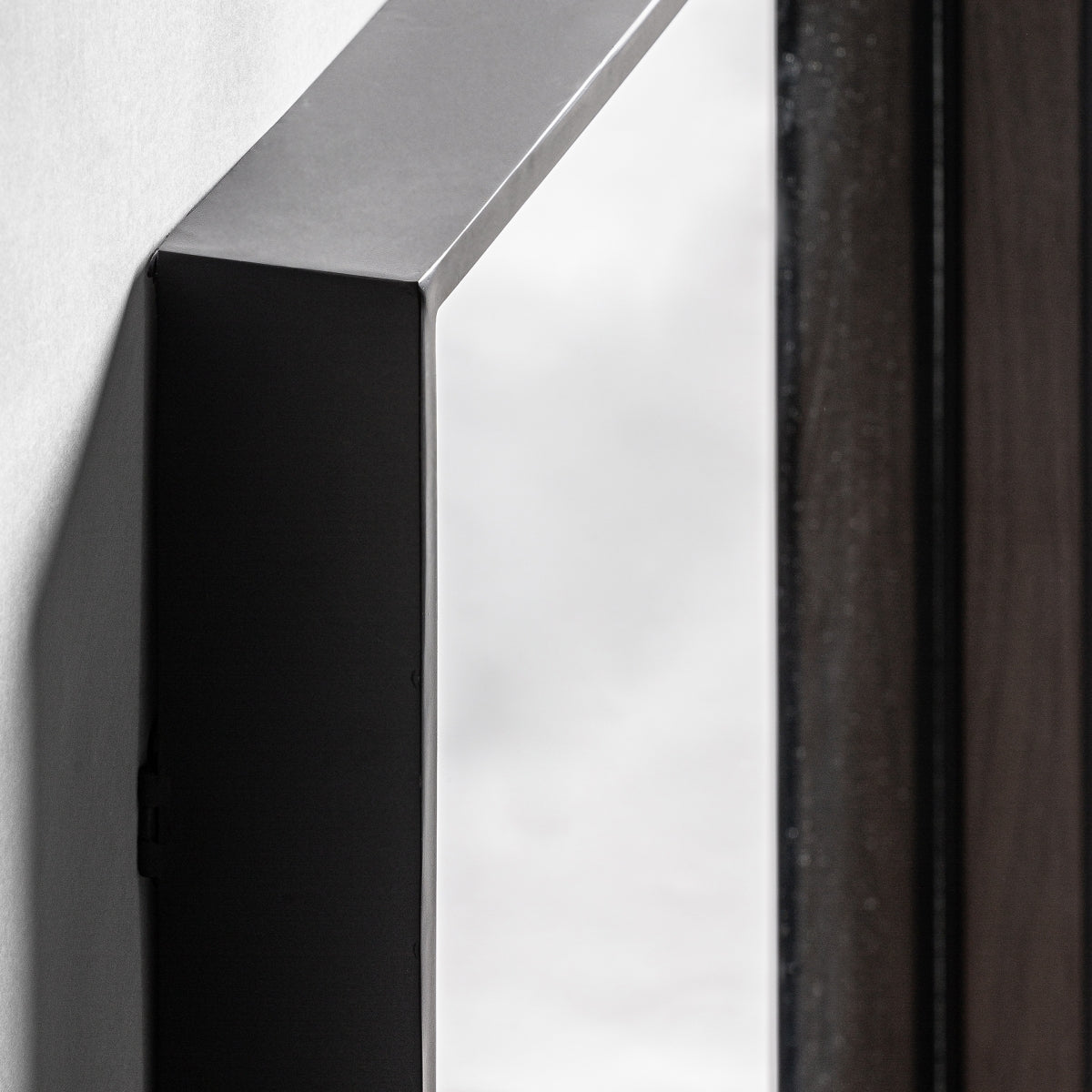 Miroir en bois marron et métal noir | Vent Vical