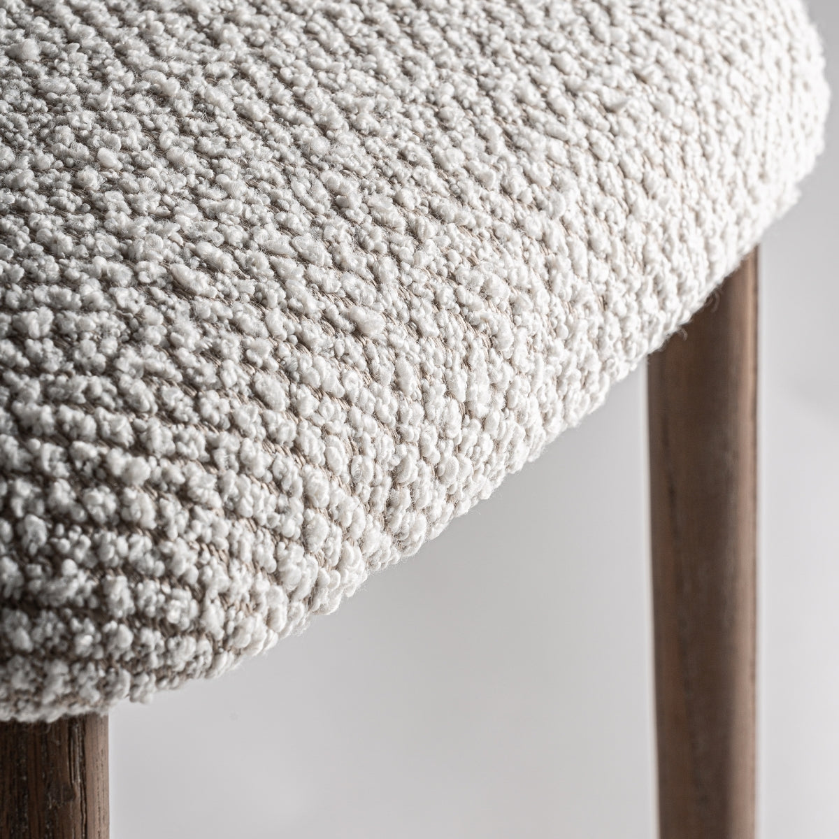 Tabouret de bar en tissu beige | Gerbe Vical